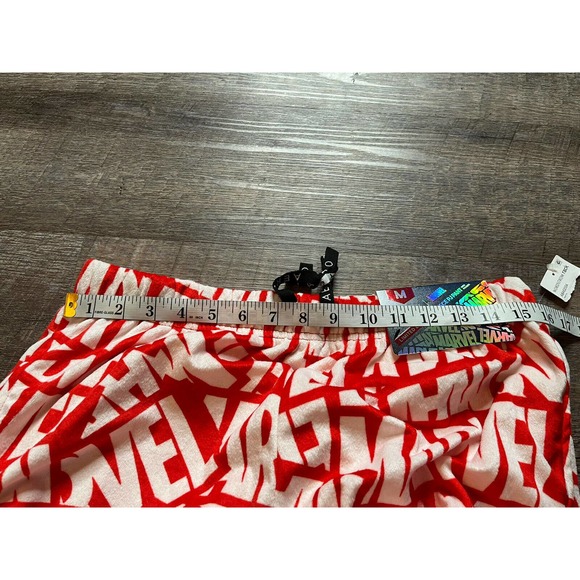 Mens Marvel Pajama Pants Red and White Fleece Size Medium NWT K9 - Picture 7 of 7